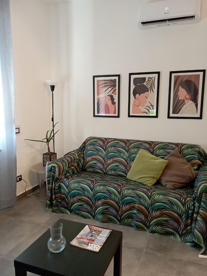 Brutia Mom&Son Bed and Breakfast Cosenza Eksteriør billede